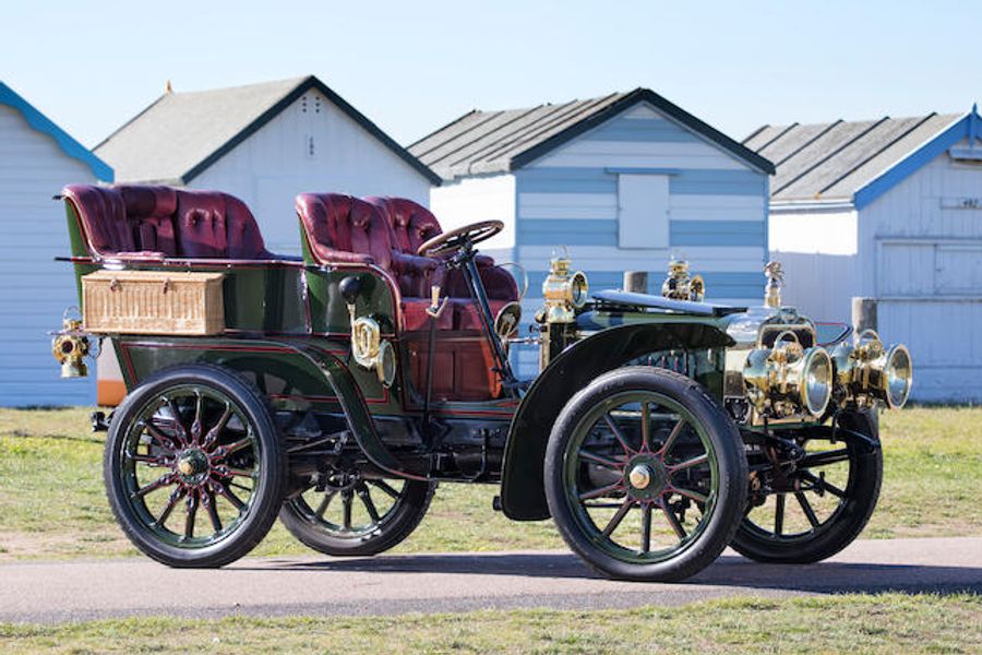 Darracq Tonneau sold for £599,640 at Bonhams London-Brighton Sale; results